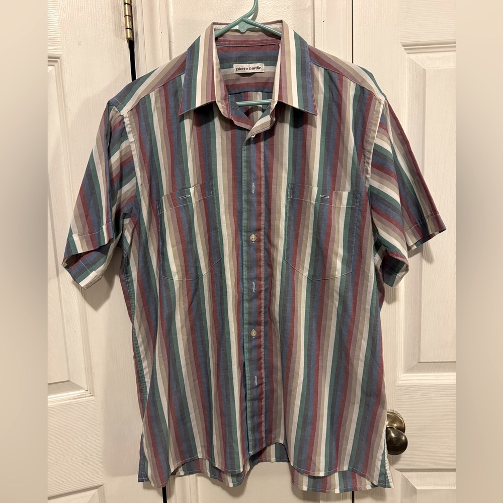 PIERRE CARDIN Vintage Short Sleeve Button Front Shirt